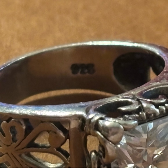 Silpada Sterling Silver ‘Uptown’ Cubic Zirconia Ring R0981 - Picture 11 of 12